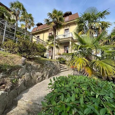 Frankie's House Bed & Breakfast Ghiffa