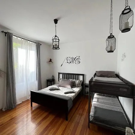 B&B Frankie's House 기파