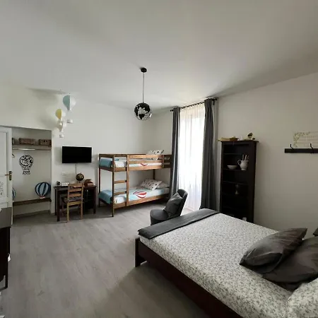 Frankie's House * 기파