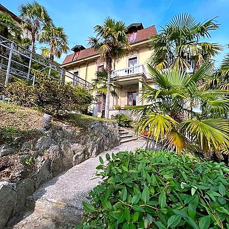 Bed & Breakfast Frankie's House 3*
